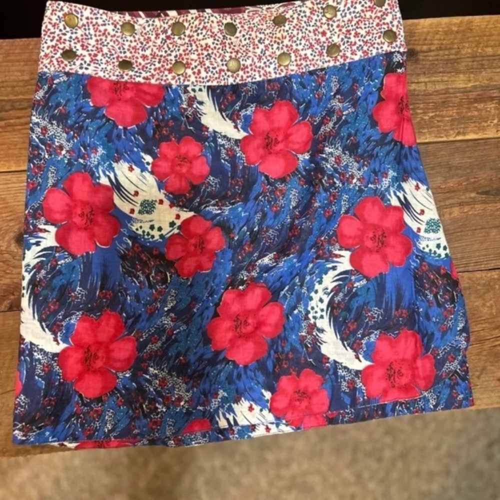 Reversible Snap Skirt Long Short Colorful Patterned Skirt with Brass Accents - Picture 2 of 6